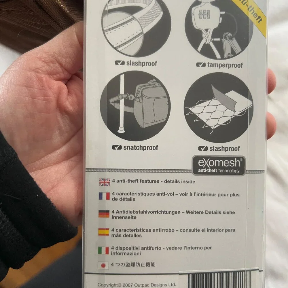 NWT Pacsafe Anti-theft CommutaSafe 100 computer bag in Choco Brown - Picture 3 of 10